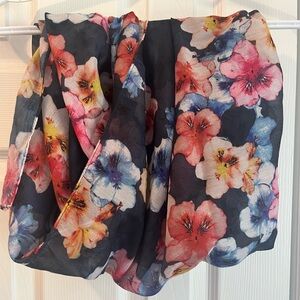 H&M | Floral Scarf